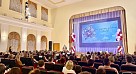 Ректор СГМУ Андрей Еремин поздравил выпускников Предуниверсария с последним звонком 