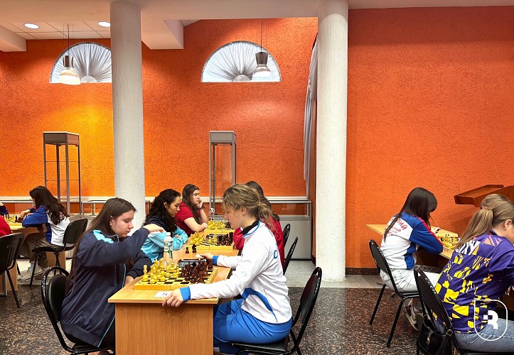 Будущие медики начали борьбу за звание сильнейших