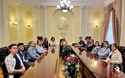 Будущие врачи познакомились с научным центром вирусологии «Вектор»