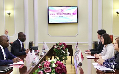 Делегация Посольства Габонской Республики посетила СГМУ 
