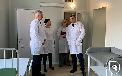 На заседании медицинского совета в УКБ №4 обсудили новейшие технологии в лечении ментального здоровья детей